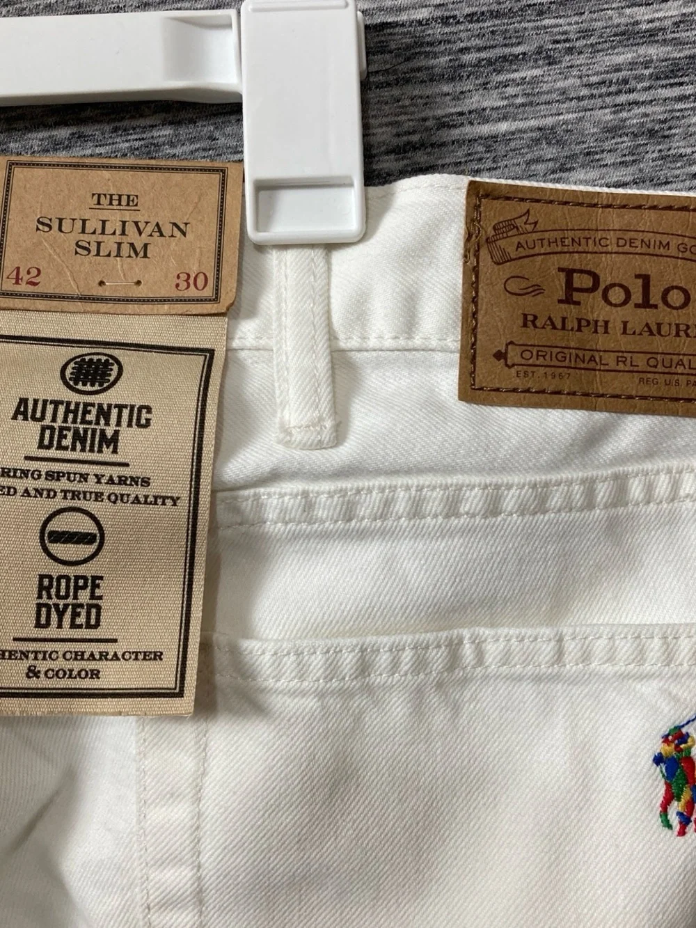 Polo by Ralph Lauren White Slim Jeans with Embroidered Polo Player THE SULLIVAN